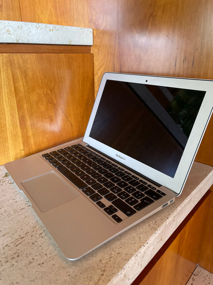 APPLE - Macbook Air 11’