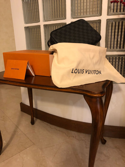 Louis Vuitton - Trousse toilette PM